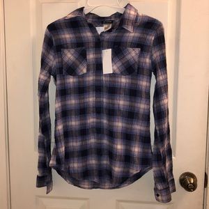 Selling a plaid shirt! New with tags!